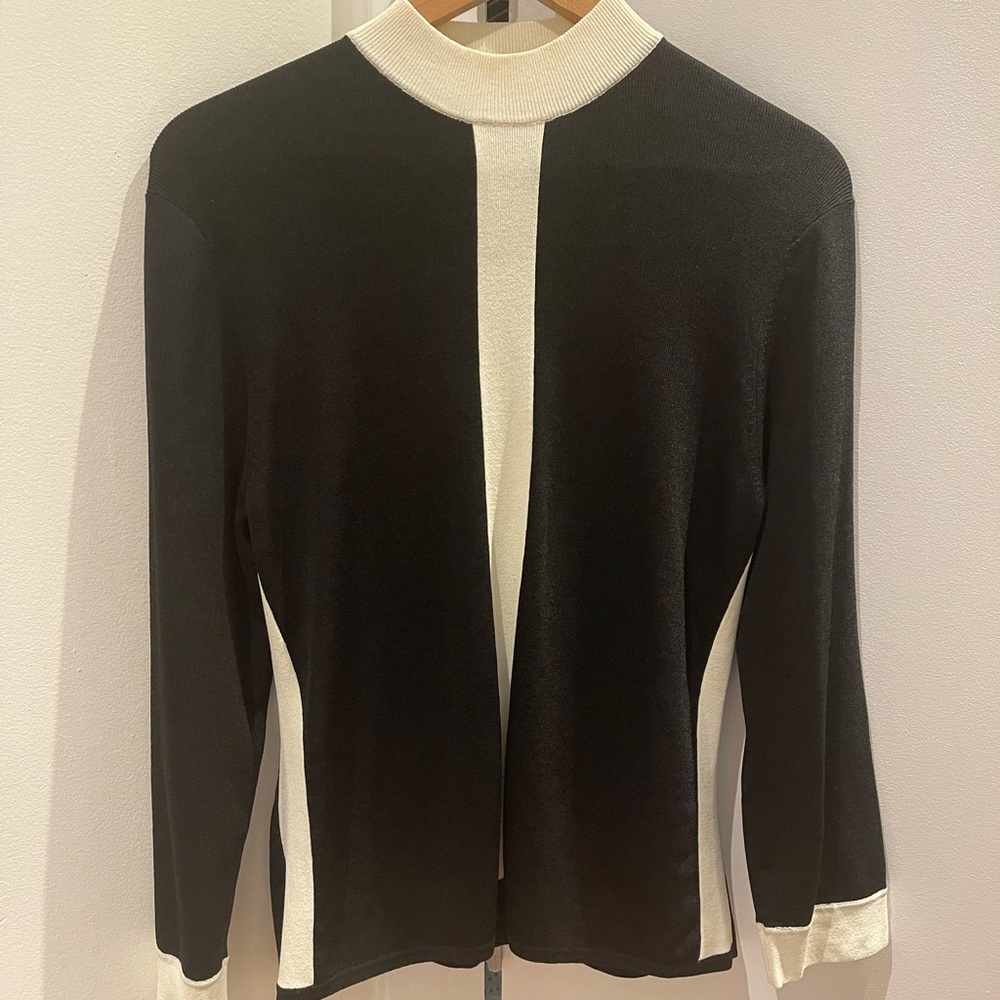 Black and White Classic Chic Sweater 🖤 Tommy Hilfiger XL